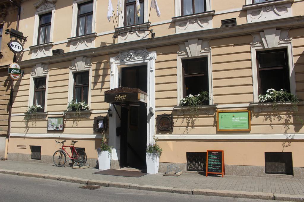 Hotel Amadeus Ceske Budejovice Exterior foto