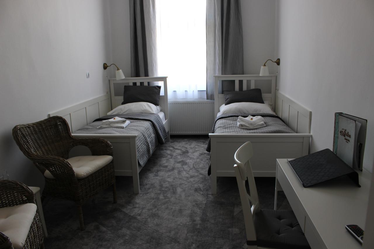 Hotel Amadeus Ceske Budejovice Exterior foto